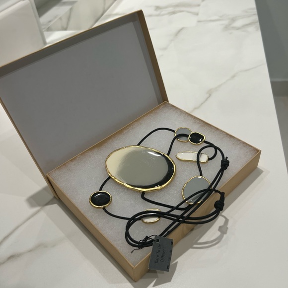 Sylca necklace 19” - Picture 2 of 6